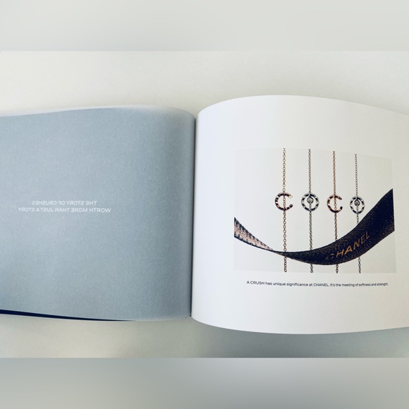 CHANEL Fine Jewelry Catalogue - Picture 5 of 10